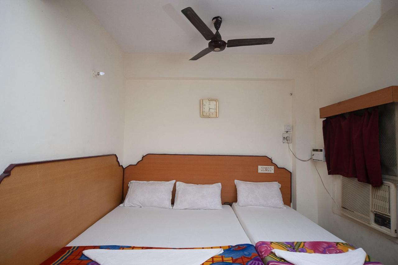 Spot On 38565 Hotel Surya Thiruvengadam St Chennai Luaran gambar